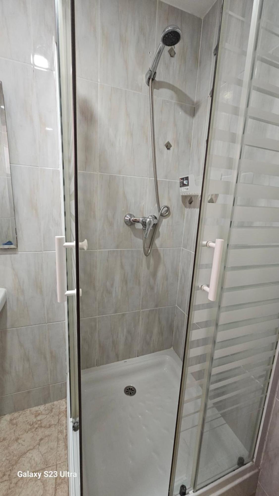 Hostal Sol Celeste 료렛 드 마르 외부 사진