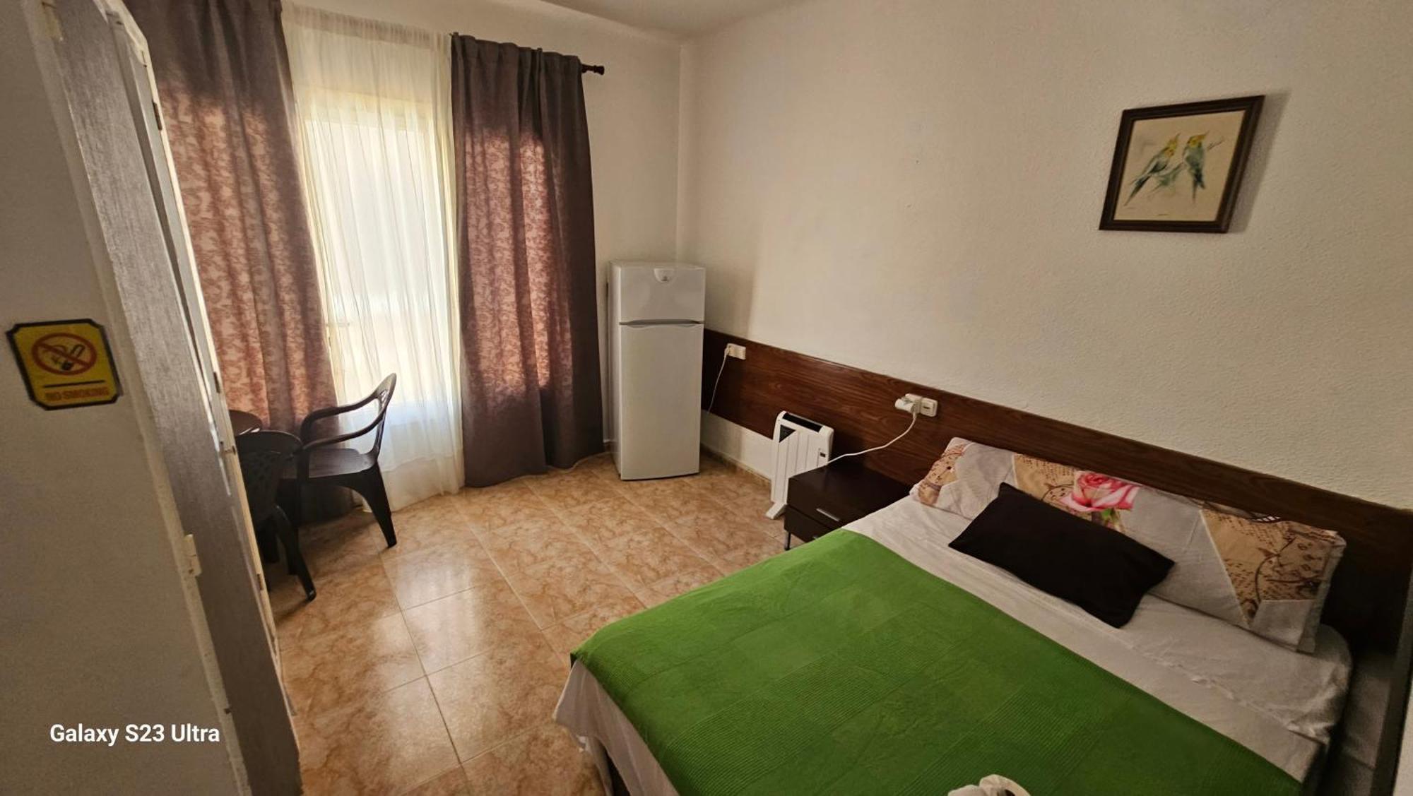 Hostal Sol Celeste 료렛 드 마르 외부 사진